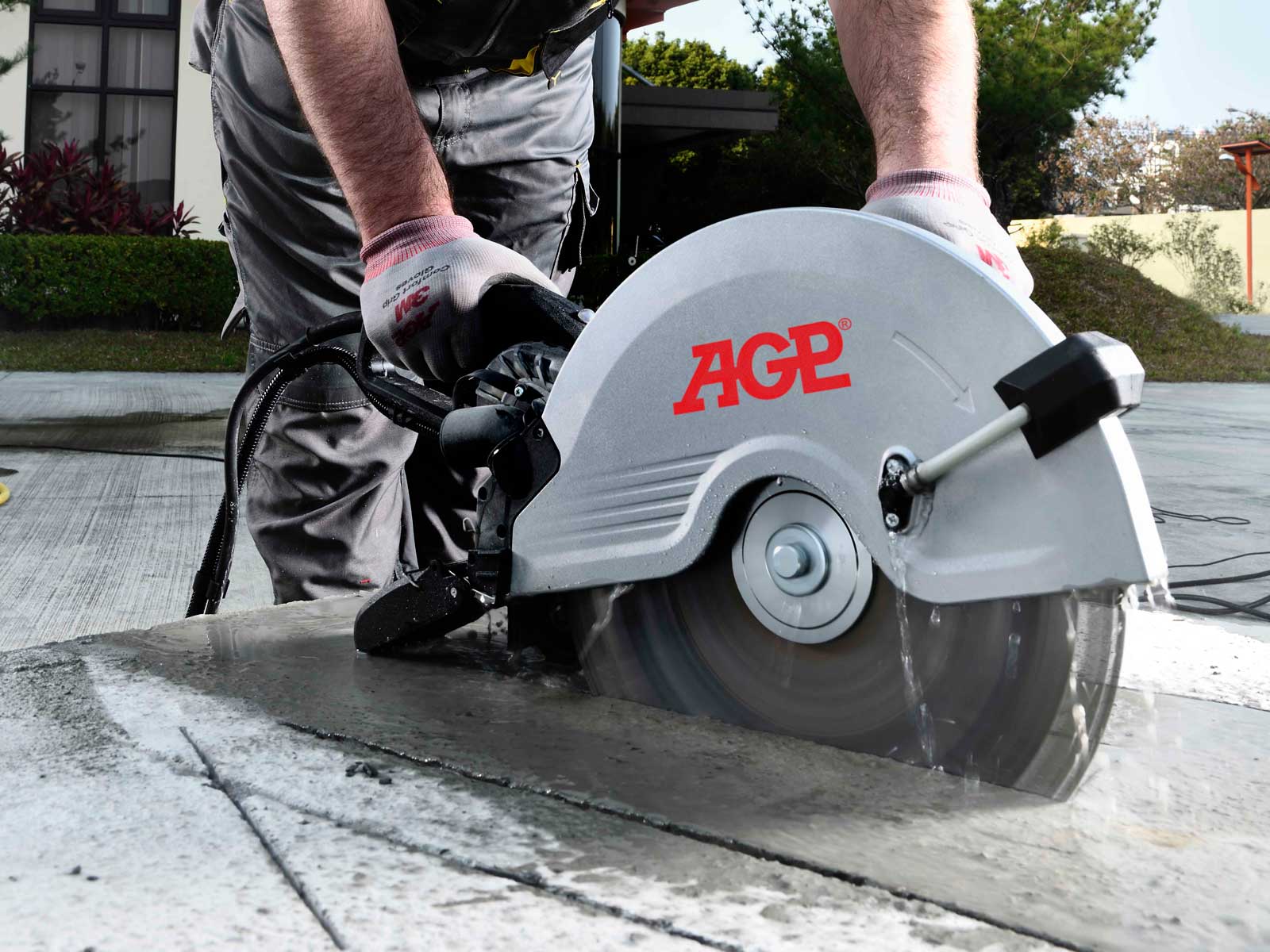 Rozbrušovací pily na beton